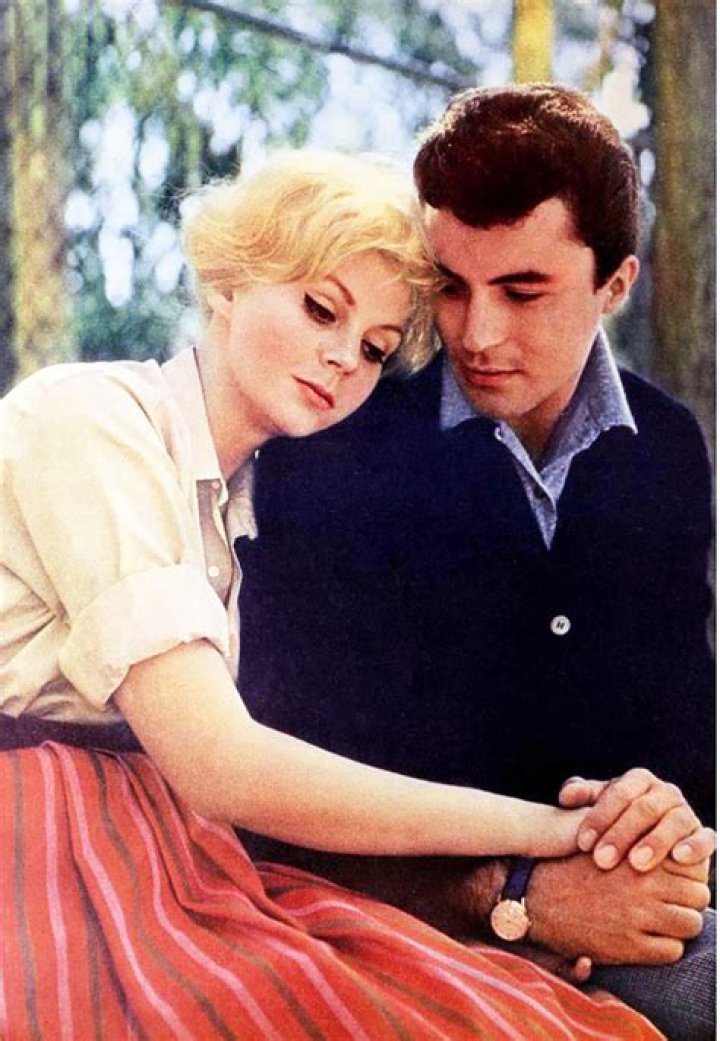 Exploring The Fascinating Jim Moret And James Darren Relationship