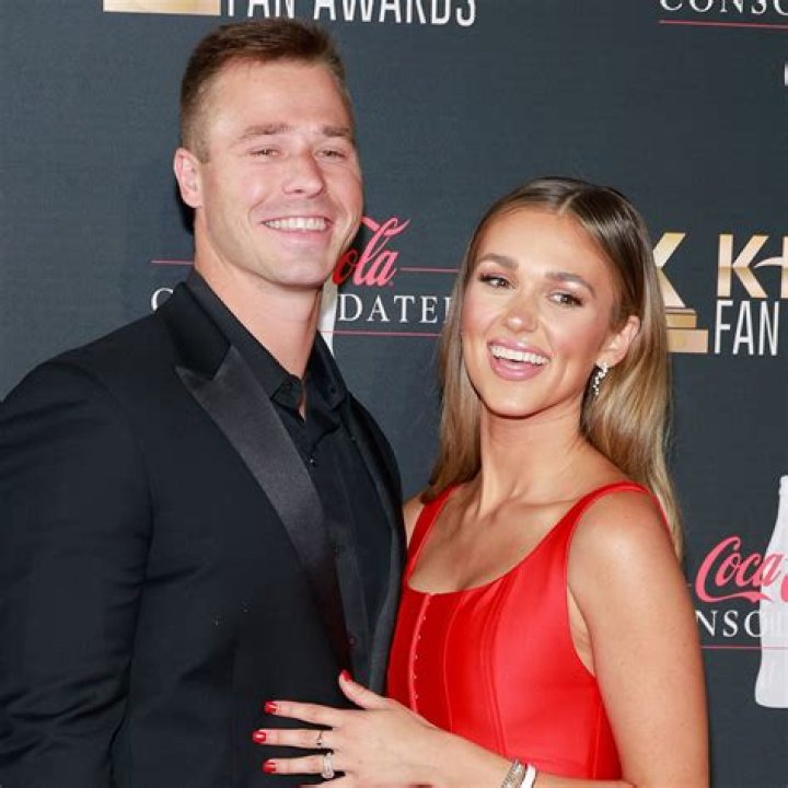 How Old Is Sadie Robertson From Duck Dynasty? Age Revealed