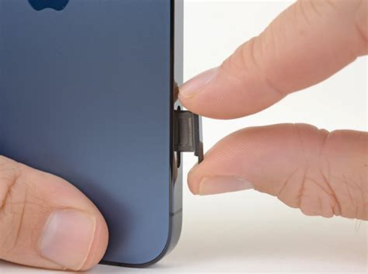 How To Remove SIM Card From IPhone 5 Like A Pro