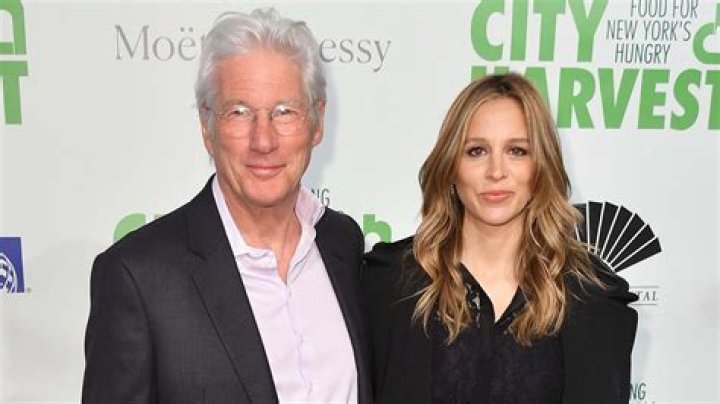 Is Richard Gere Gay? Uncovering The Truth Behind The Rumors