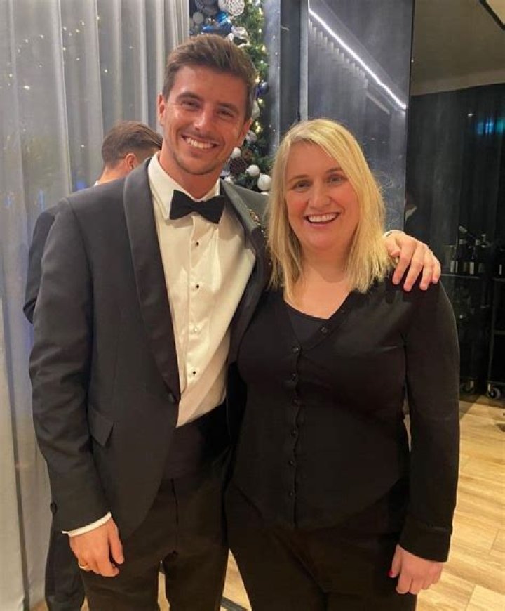 Understanding Emma Hayes: Is She Married?