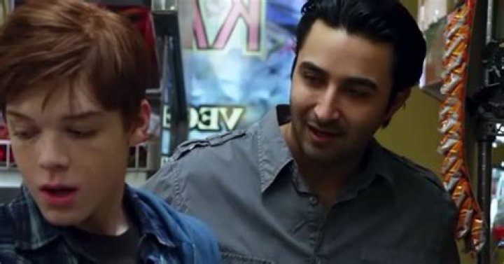 Unraveling The Mystery: How Old Is Kash In Shameless?
