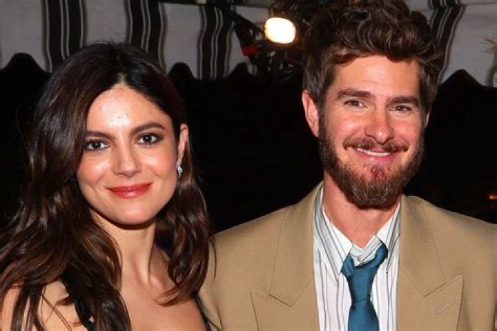 Unveiling Andrew Garfield's Spouse: Love, Life, And Relationships