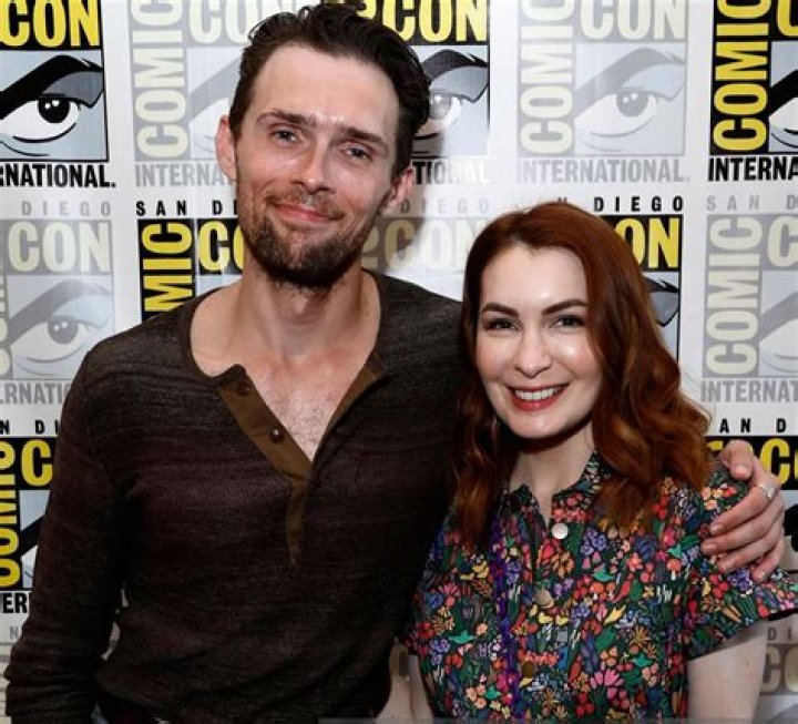Unveiling Felicia Day's Husband: Who Is The Man Behind The Screen?