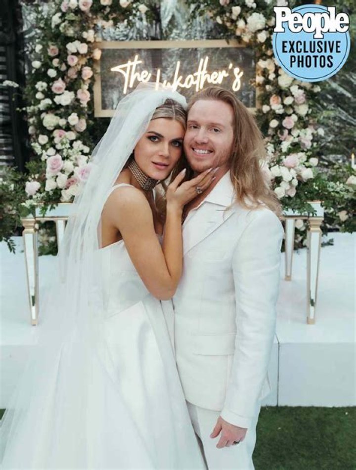 Unveiling The Mystery: Who Is Steve Lukather's Wife?