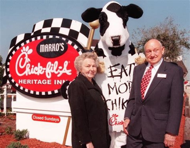 Unveiling The Ownership Of Chick-fil-A: Who Really Owns The Fast-Food Giant?