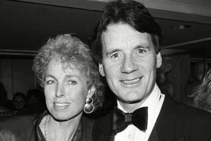 Who Is Michael Richards' Girlfriend? His Famous Love Story Revealed